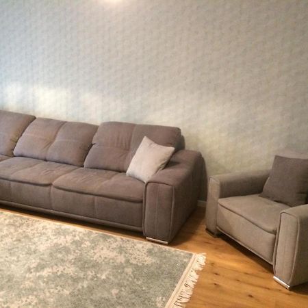 Flori De Iulie Apartamente Brassó Kültér fotó